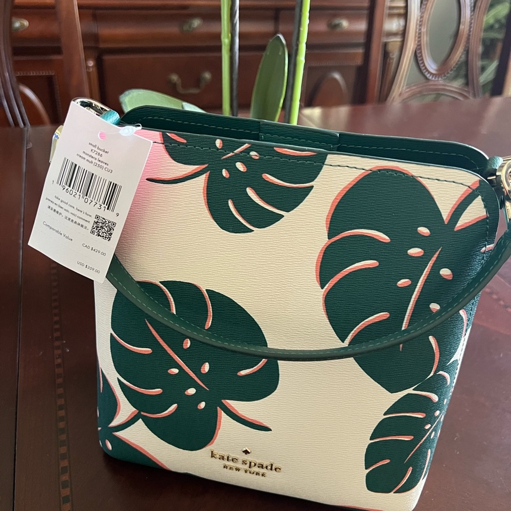 Authentic NWT Kate Spade small Monstera bucket crossbody.